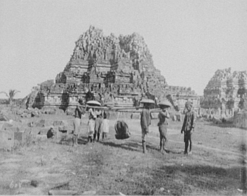 The Ruins of Shiva Temple of Prambanan, 1895